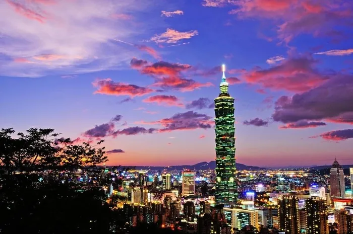 Sài Gòn tỏa sáng top 10 thành phố phát triển du lịch nhanh nhất Sài Gòn tỏa sáng top 10 thành phố phát triển du lịch nhanh nhất