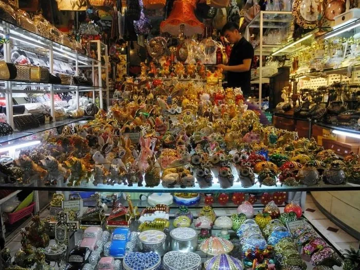 Sổ tay mua quà khi du lịch Sài Gòn Sổ tay mua quà khi du lịch Sài Gòn