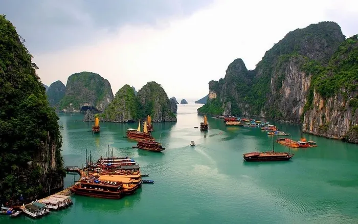 Tại sao Vịnh Hạ Long là một trong những nơi đẹp nhất hành tinh? Tại sao Vịnh Hạ Long là một trong những nơi đẹp nhất hành tinh