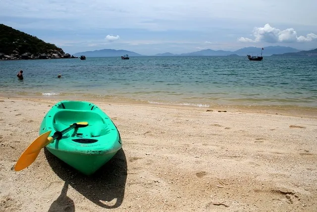 Thả hồn phiêu lãng bên bờ vịnh Ninh Vân Thả hồn phiêu lãng bên bờ vịnh Ninh Vân