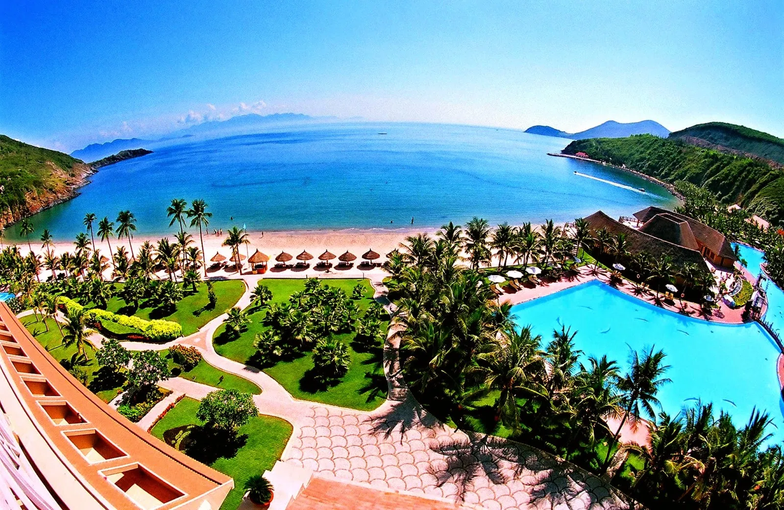 Thời điểm du lịch Nha Trang đẹp nhất? Vinpearl Land Nha Trang