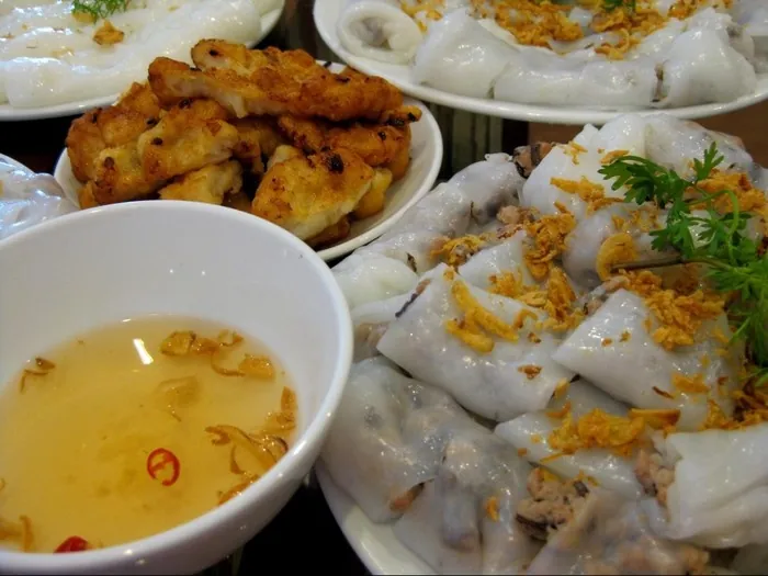 Viên Ngọc Quý Hạ Long Có Gì Khiến Bao Người Say Đắm