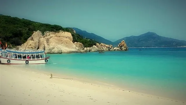 Tham khảo 9 điểm đến vắng người đẹp mê hồn cho ngày 304 Tham khảo 9 điểm đến vắng người đẹp mê hồn cho ngày 304