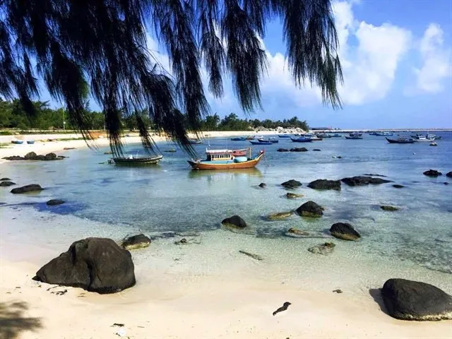 Tham khảo 9 điểm đến vắng người đẹp mê hồn cho ngày 304 Tham khảo 9 điểm đến vắng người đẹp mê hồn cho ngày 304