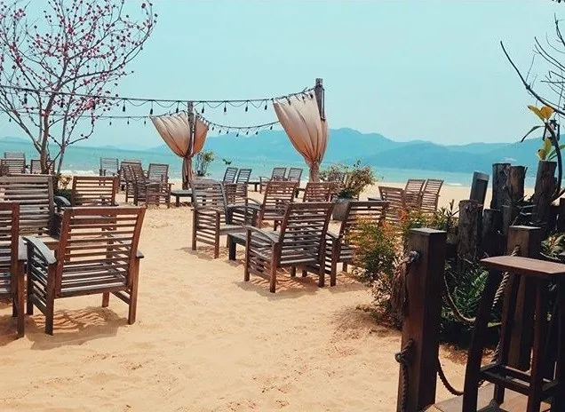 Giới trẻ đứng ngồi không yên với quán bar view biển đẹp nhất Quy Nhơn