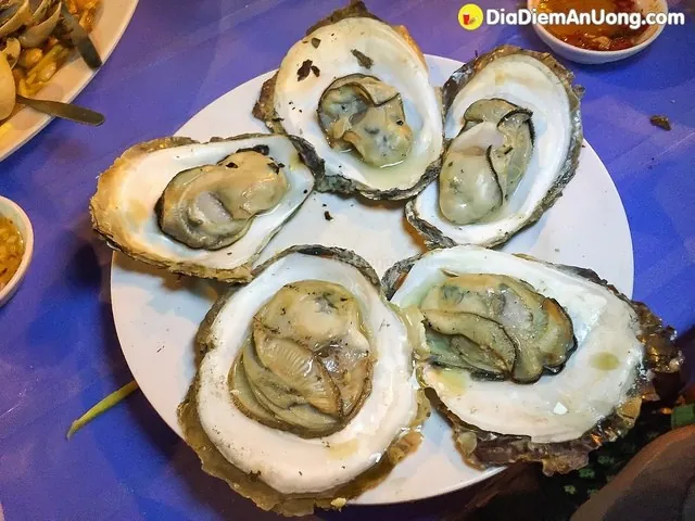 Bí kíp vi vu Vũng Tàu 2 ngày 1 đêm bằng xe máy với 500k Bí kíp vi vu Vũng Tàu 2 ngày 1 đêm bằng xe máy với 500k