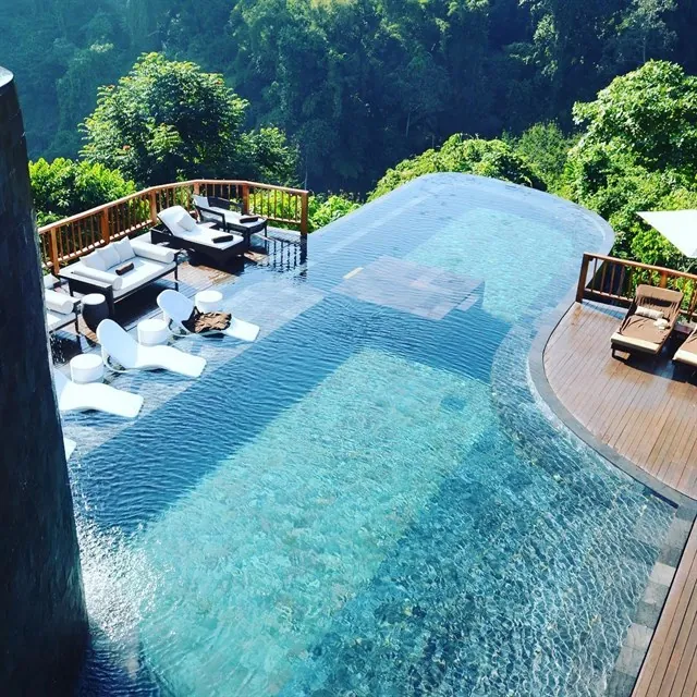Cận cảnh bể bơi đẹp nhất thế giới tại thiên đường du lịch Bali Cận cảnh bể bơi đẹp nhất thế giới tại thiên đường du lịch Bali