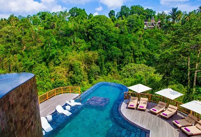 Cận cảnh bể bơi đẹp nhất thế giới tại thiên đường du lịch Bali Cận cảnh bể bơi đẹp nhất thế giới tại thiên đường du lịch Bali