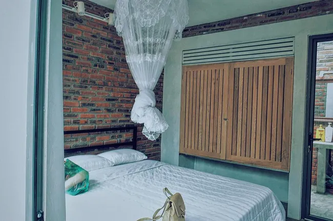 Chuyến đi Cô Tô 5 sao siêu hot của cô nàng 9x Ở chỗ đẹp ăn món ngon và chụp ảnh cực ảo Chuyến đi Cô Tô 5 sao siêu hot của cô nàng 9x Ở chỗ đẹp ăn món ngon và chụp ảnh cực ảo - Ảnh 23