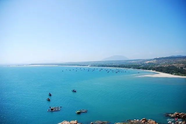 Đi ngay kẽo lỡ với 9 bãi biển nhất định phải đến trước tuổi 30 Đi ngay kẽo lỡ với 9 bãi biển nhất định phải đến trước tuổi 30