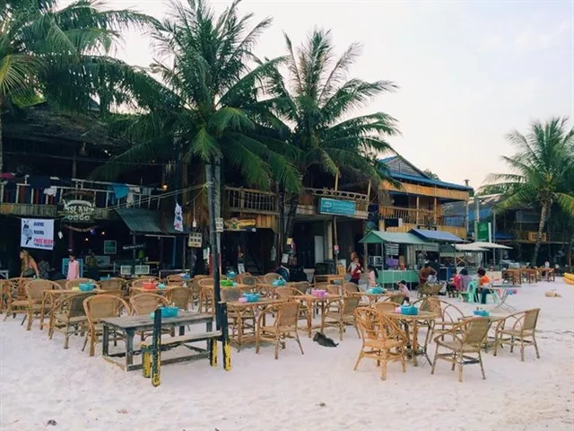 Khám phá cụm 3 thiên đường biển đẹp nhất xứ sở Chùa Tháp Khám phá cụm 3 thiên đường biển đẹp nhất xứ sở Chùa Tháp