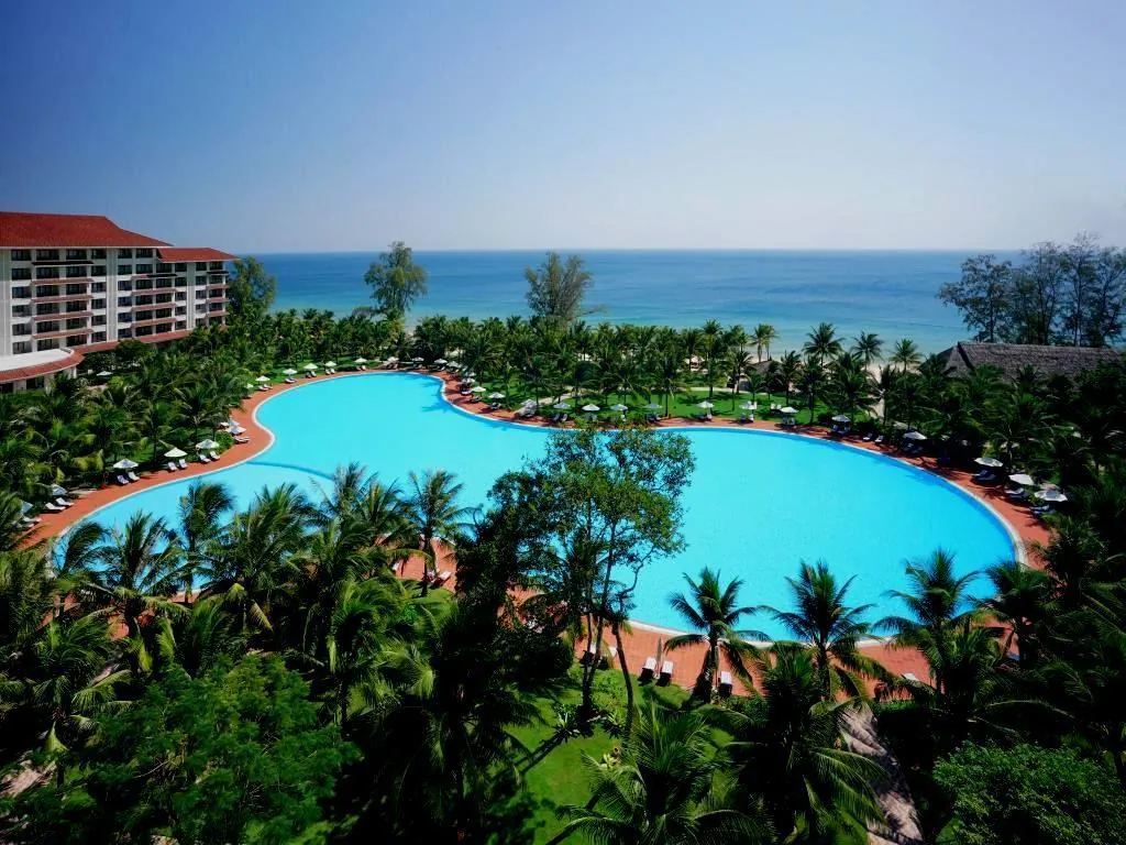 Du lịch Phú Quốc nên ở khách sạn hay resort nào đẹp mà lại rẻ 02