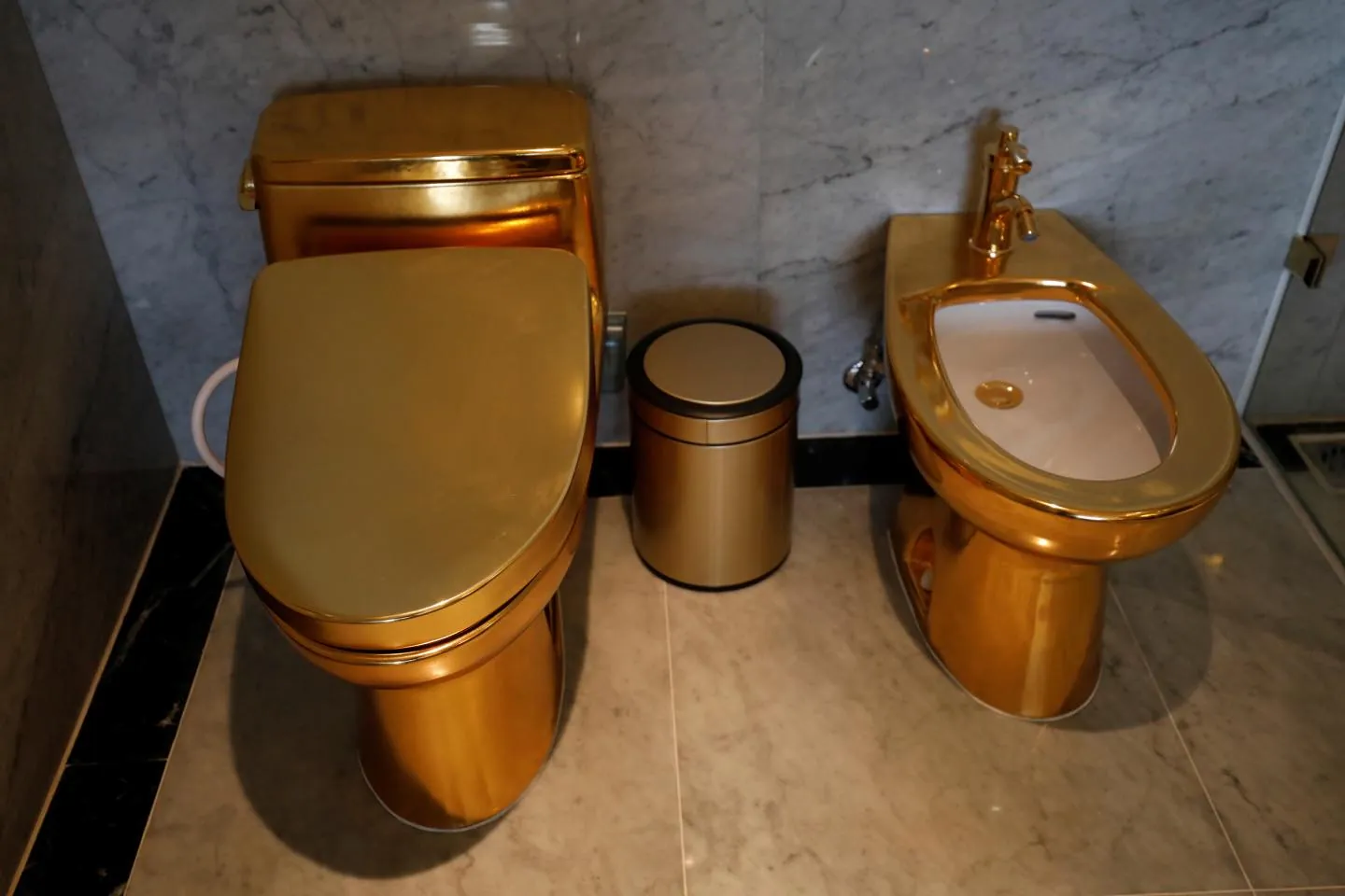 Hà Nội chính thức khai trương khách sạn dát vàng 6 sao Hà Nội chính thức khai trương khách sạn dát vàng 6 sao 05