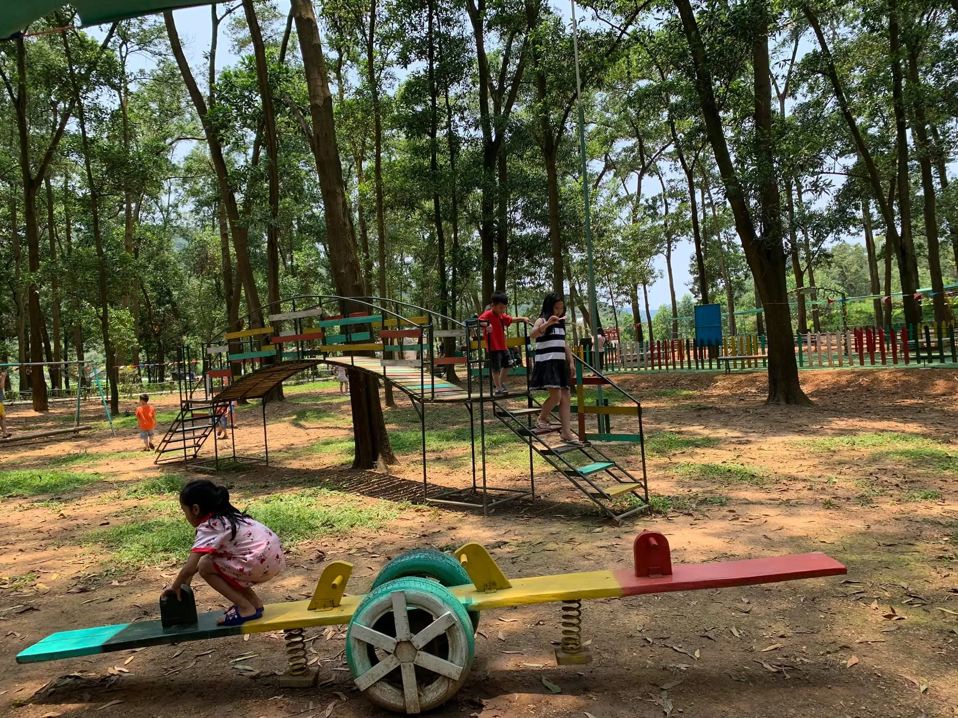 Hàm Rồng Lakeside khu dã ngoại cho trẻ con cách Hà Nội chỉ 40km 03