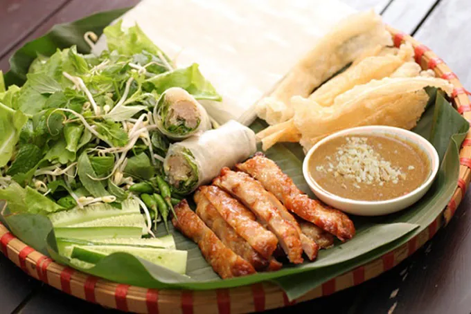 Những món ăn không thể bỏ qua khi đi du lịch Quy Nhơn Những món ăn không thể bỏ qua khi đi du lịch Quy Nhơn 04